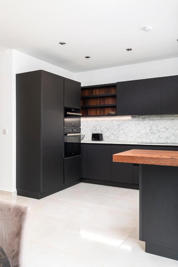 Modern 3Br Stylish Apartment With Large Balcony - Close To St Julians And St Georges Bay Is-Swieqi Exterior photo